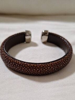 Womens Brown Stingray Leather Cuff Bracelet with Silver Accents